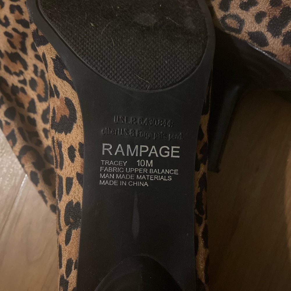 Leopard print size 10 Rampage women’s boots